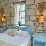 Dort Mevsim Гостевой дом Алачати