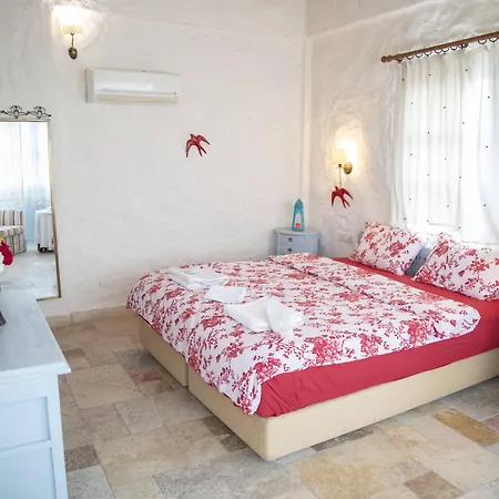 Dort Mevsim 3* Alaçatı