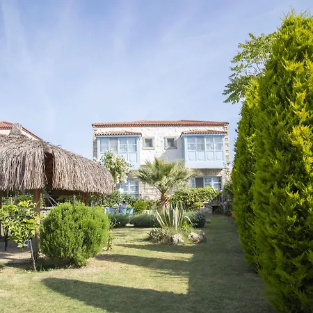 Dort Mevsim Gasthuis 3*