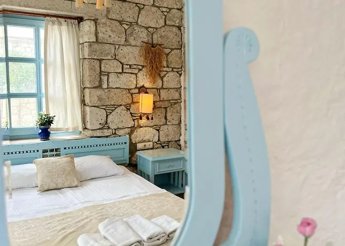 Dort Mevsim 3* Alaçatı