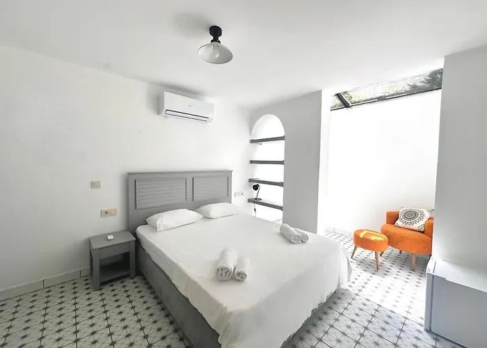 Dort Mevsim 3* Alacati