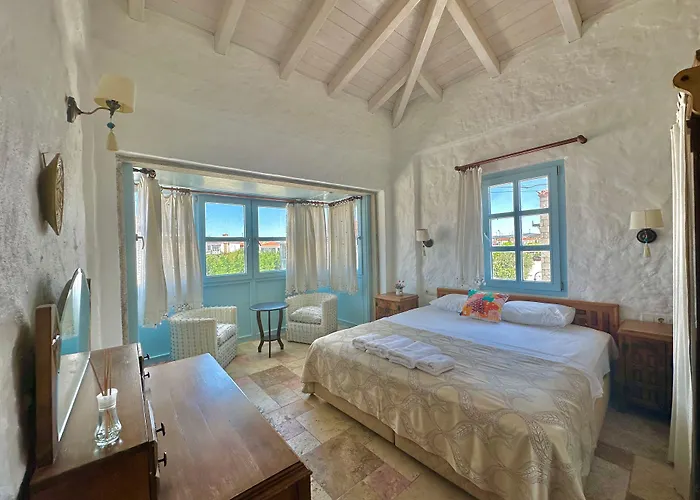 Dort Mevsim 3* Alaçatı