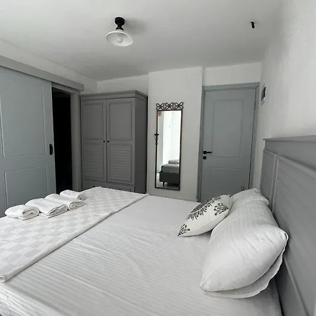 Dort Mevsim Guest house Alacati